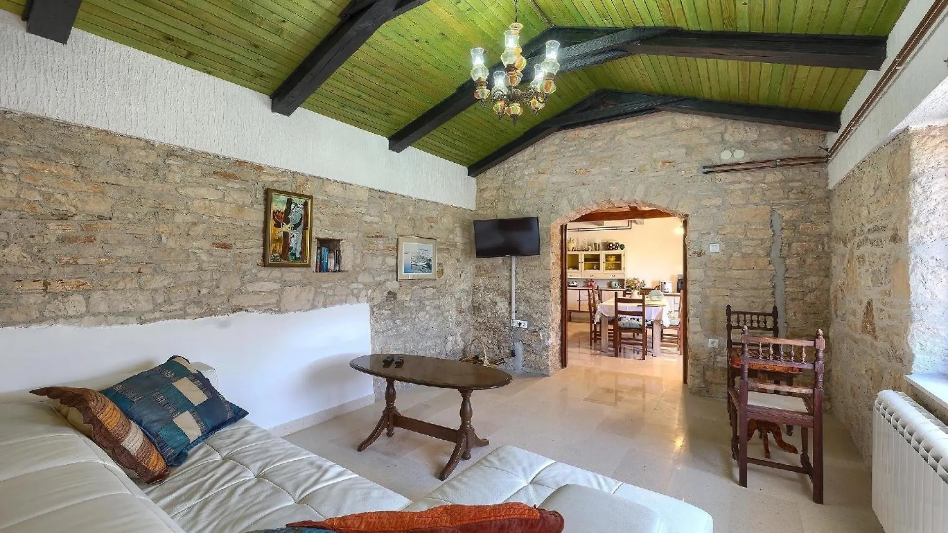 Ferienhaus Mit Privatpool Fuer 8 Personen Ca 250 Qm In Klarici, Istrien Binnenland Von Istrien Butkovići Tatil Evi
